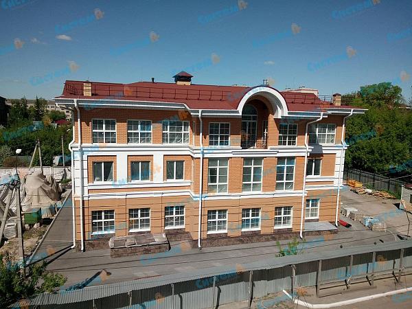 Применение подоконников из пенопласта для дизайна фасадного декора Применение подоконников из пенопласта для дизайна фасадного декора